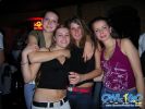 Dateiname : blacknight_q-palace 079.jpg
Dateigröße : 43KB
Abmessungen : 600x450
hinzugefügt am : 21.Oktober 2004 blacknight_q-palace 079.jpg